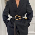 Luxury Sculpted Gold Buckle Waist Belt for Women | Adjustable Leather Belt in Red & Brown - 图片 2
