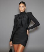 Elegant Black High-Neck Ruched Mini Dress with Structured Shoulders - 图片 2