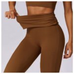 High-Waisted Flared Active Pants with Sculpting Fit – Neutral Beige - 图片 17