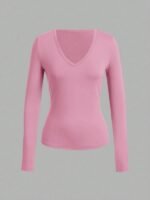 Long-Sleeve V-Neck Fitted Top – Soft Stretch Everyday Essential - 图片 9