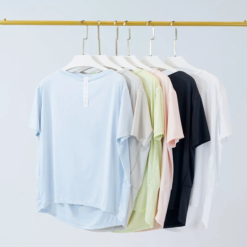 S473e5da4ec7e4e2eb8056069d7514c02q Women’s Cooling Active Top with Utility Pockets | Breathable Stretch Fitness Shirt - 图片 1