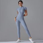Women’s Zip-Front Short Sleeve Sculpting Fitness Jumpsuit – Bodycon Activewear Romper with Tummy Control - 图片 3