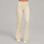 High-Waisted Red Flared Leggings – Sculpting Stretch Bootcut Athleisure Pants - 图片 7