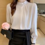 Elegant Pearl Button Chiffon Blouse – Light Blue Long Sleeve Office Top - 图片 10