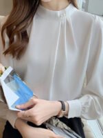 Elegant Pearl Button Chiffon Blouse – Light Blue Long Sleeve Office Top - 图片 4