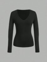 Long-Sleeve V-Neck Fitted Top – Soft Stretch Everyday Essential - 图片 10